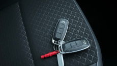 Nissan Juke 1.0 DiG-T 114 N-Connecta 5dr Petrol Hatchback